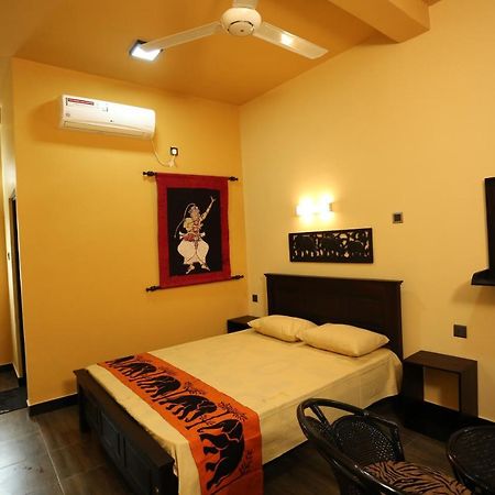 Edwin'S Airport Stay Dalupotha Екстер'єр фото